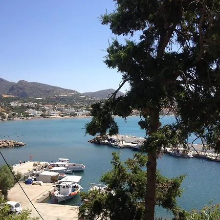 Apartment Spacious Apartment, Garden View Partial Seaview *