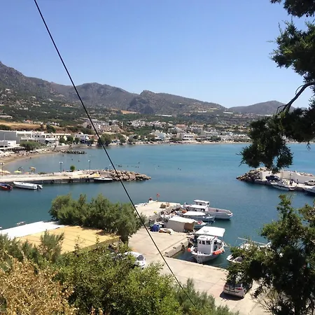 Apartment Spacious Apartment, Garden View Partial Seaview *